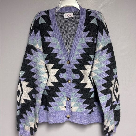 Geometric Patterned Cardigan Sweater by R2 women’s size Large L purple Aztec - Picture 1 of 3